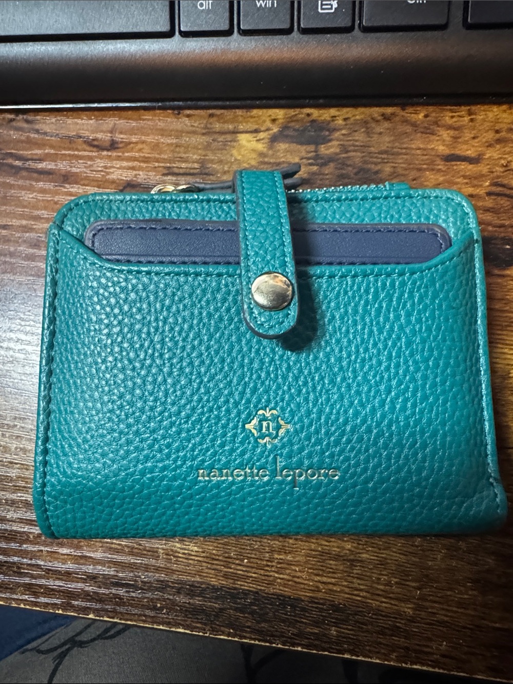 Nanette Lepore Women's Bi-Fold Wallet Organizer Removable Card Holder Green